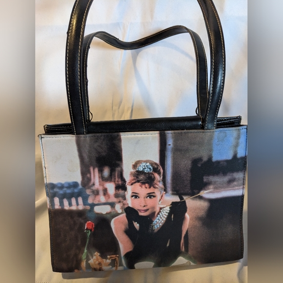 3/$50 - Breakfast at Tiffany's Audrey Hepburn Jeweled Sparkling Purse … - Picture 2 of 8